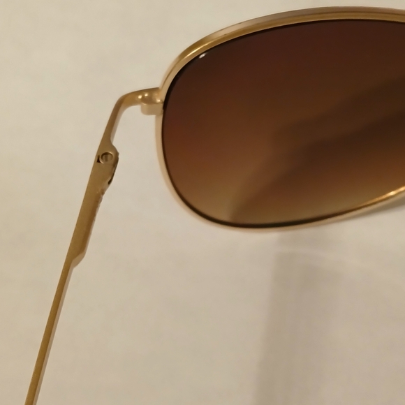 Pugs Unisex Gold Tone Mirrored Aviator Sunglasses Style#M10 - Picture 9 of 9